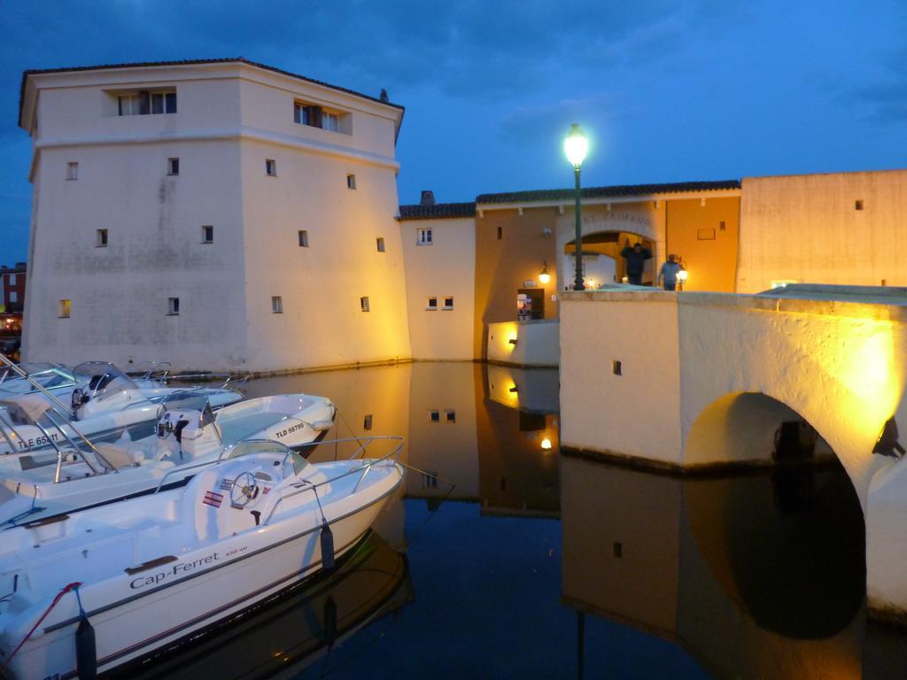 Vic'S Land Holidays Grimaud Esterno foto
