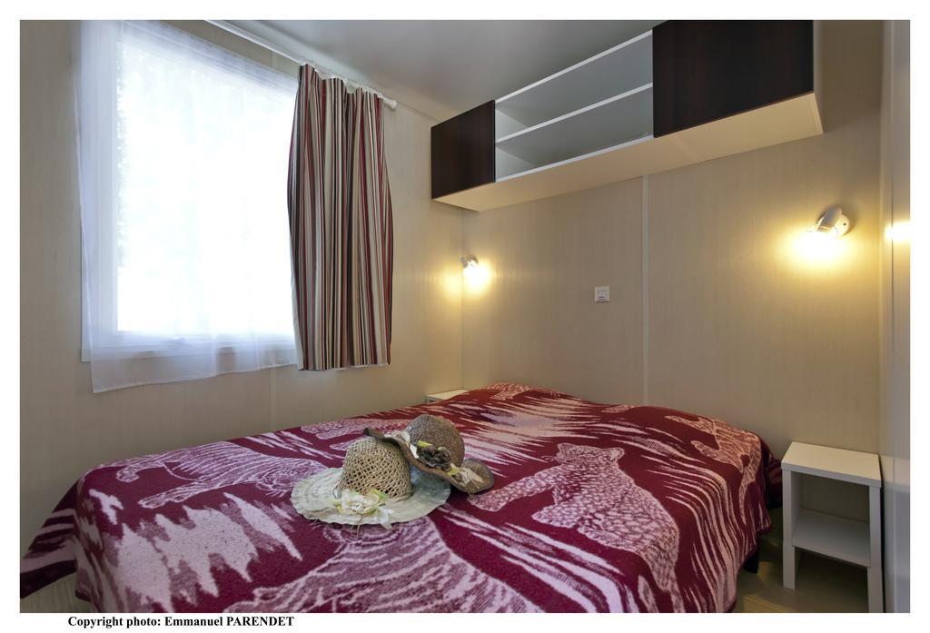 Vic'S Land Holidays Grimaud Esterno foto