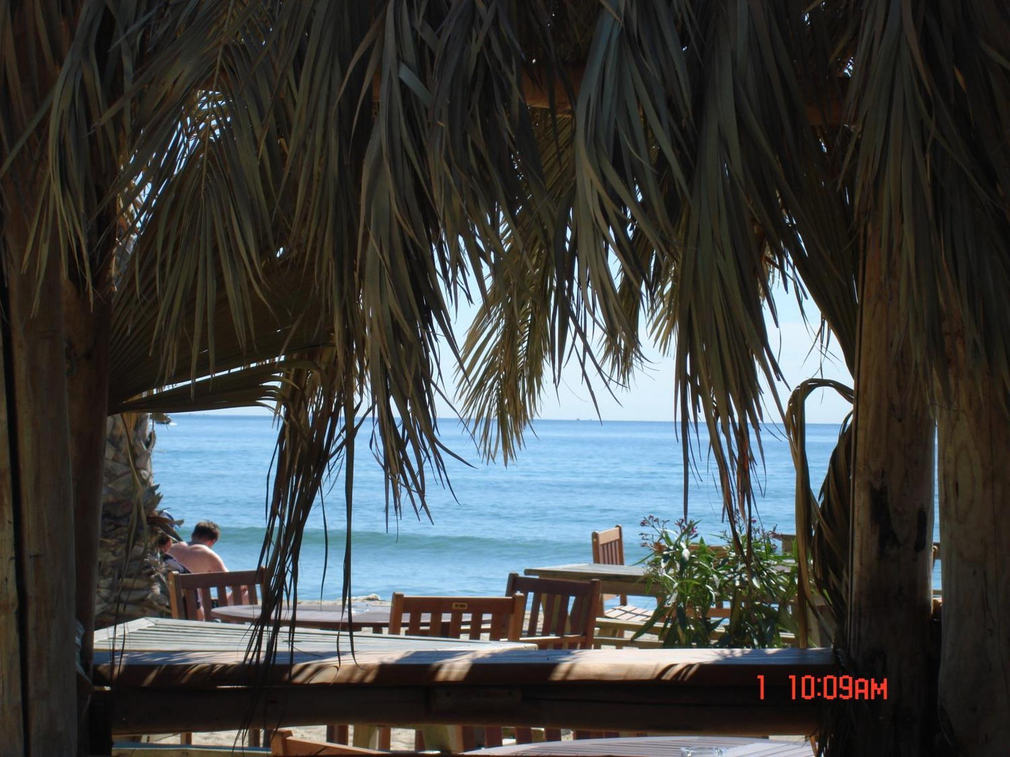 Vic'S Land Holidays Grimaud Esterno foto