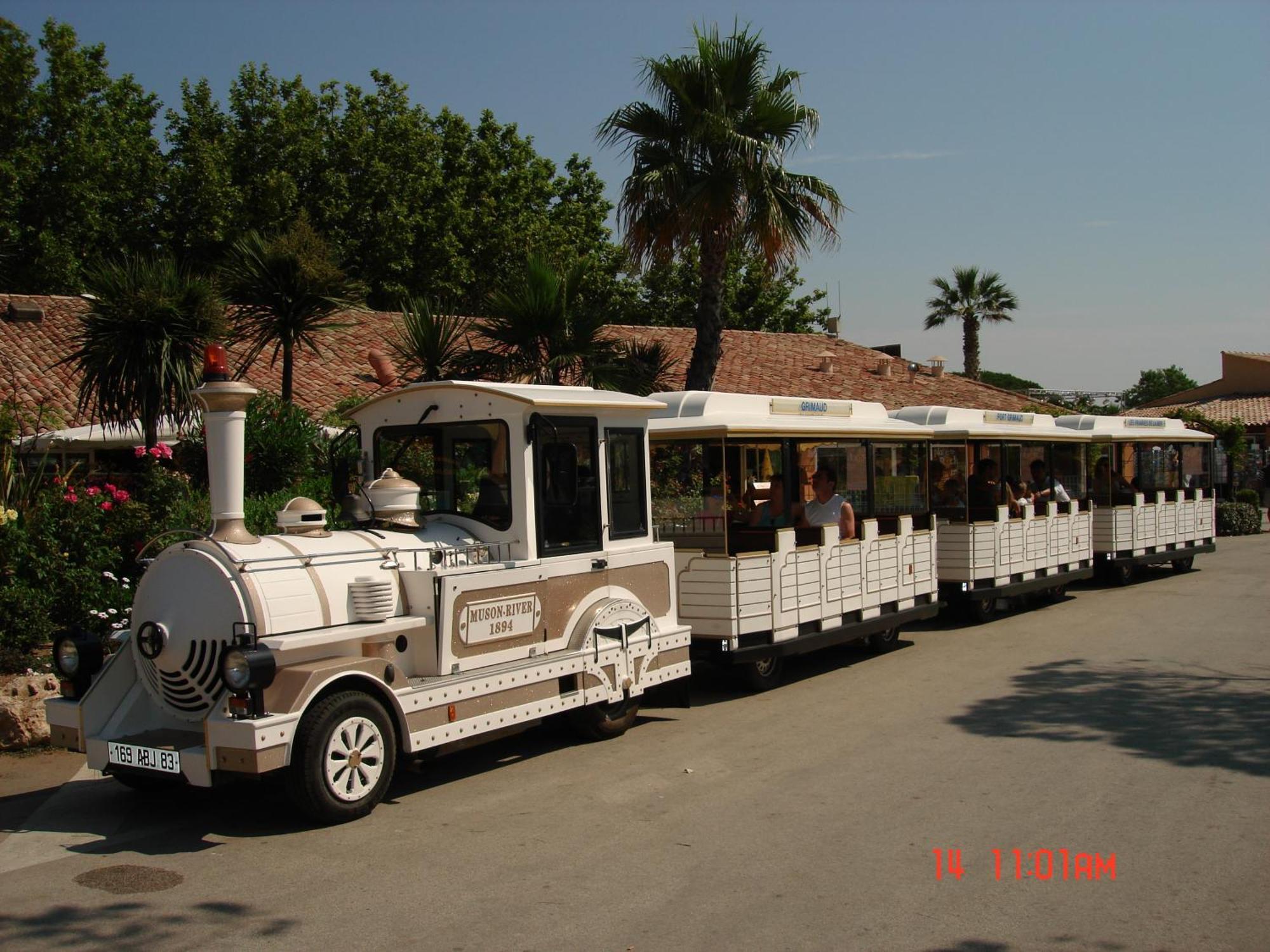 Vic'S Land Holidays Grimaud Esterno foto